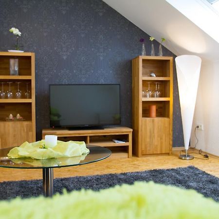 Ferienhaus Borneich Schwalbach Ngoại thất bức ảnh