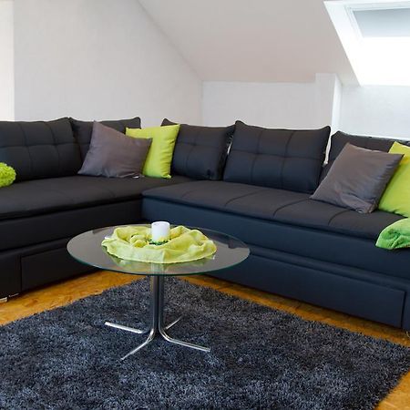 Ferienhaus Borneich Schwalbach Ngoại thất bức ảnh